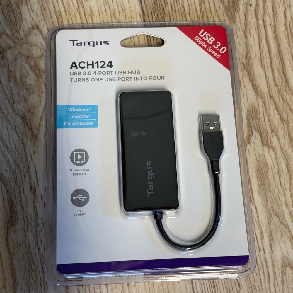 NEW Targus 4 Port USB Hub